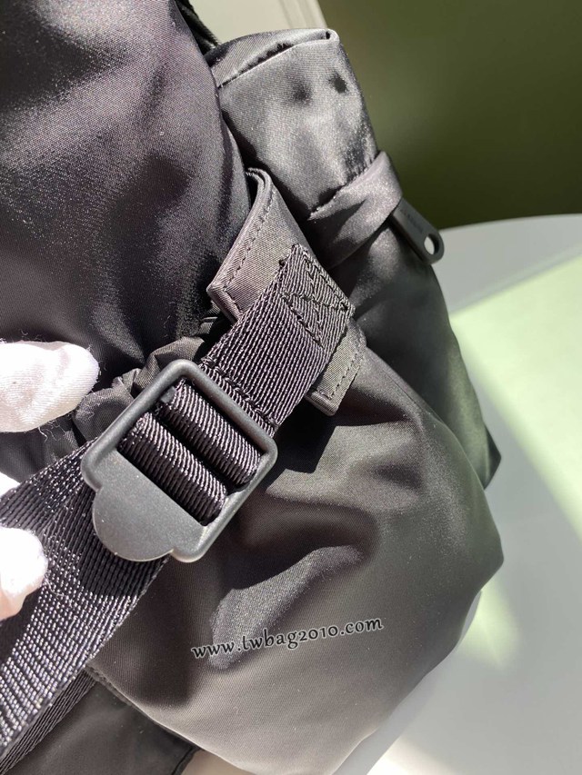 Burberry專門店新款雙肩包 巴寶莉黑色男士後背包 yxb1176